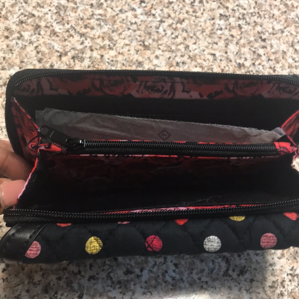 NEW- Vera Bradley Wristlet - Picture 6 of 8